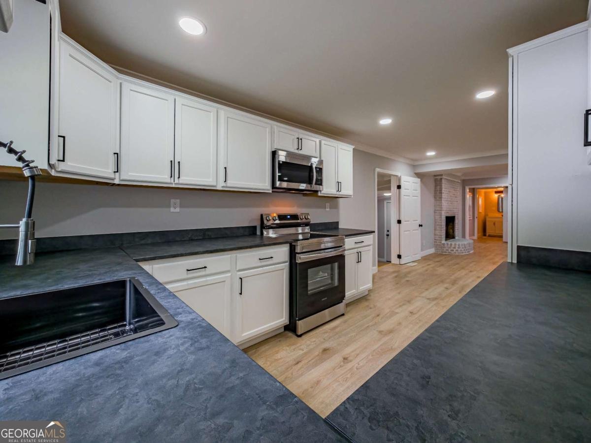 136 Oak Street Omega - 19