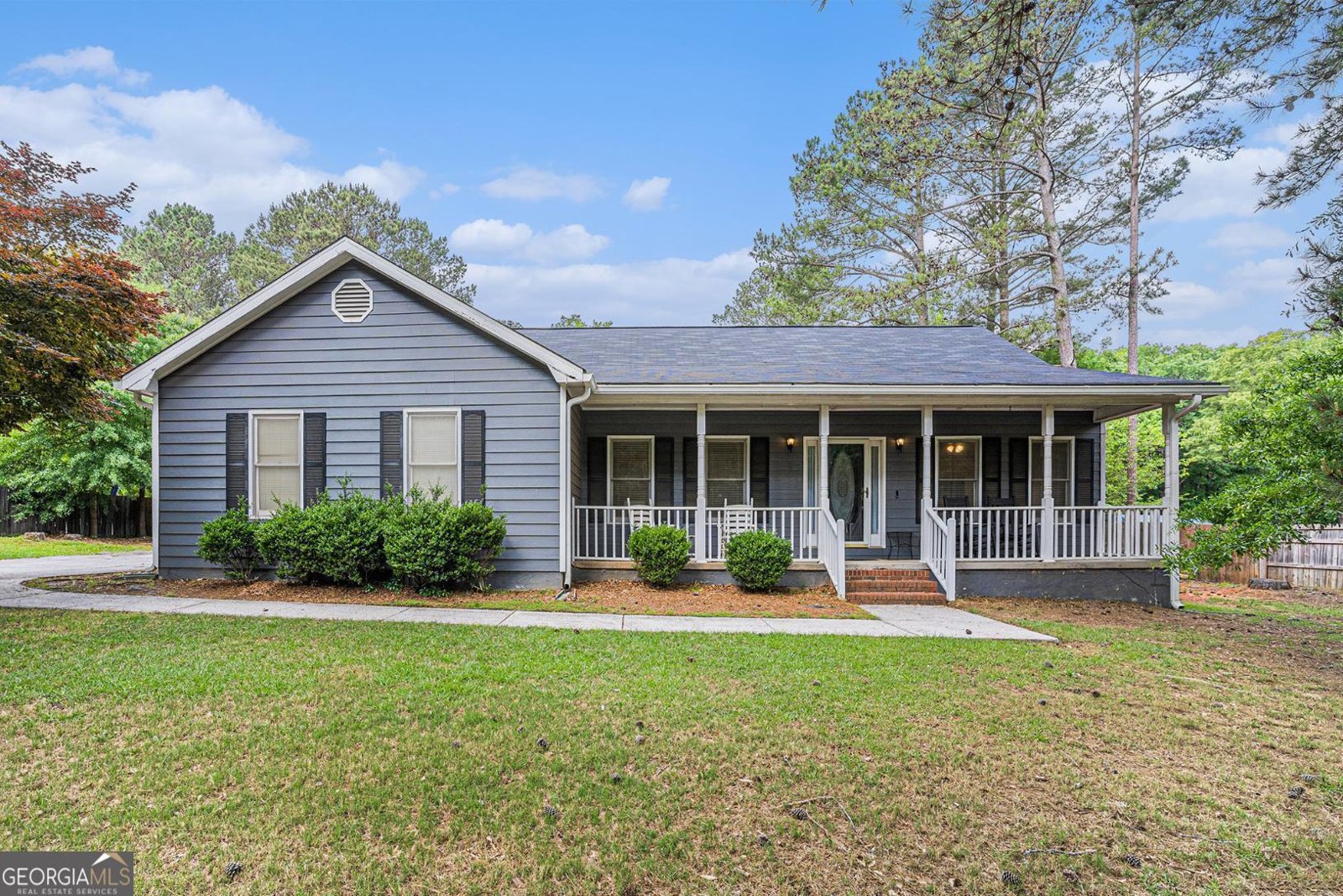 325 Oakland Circle Mcdonough - 1