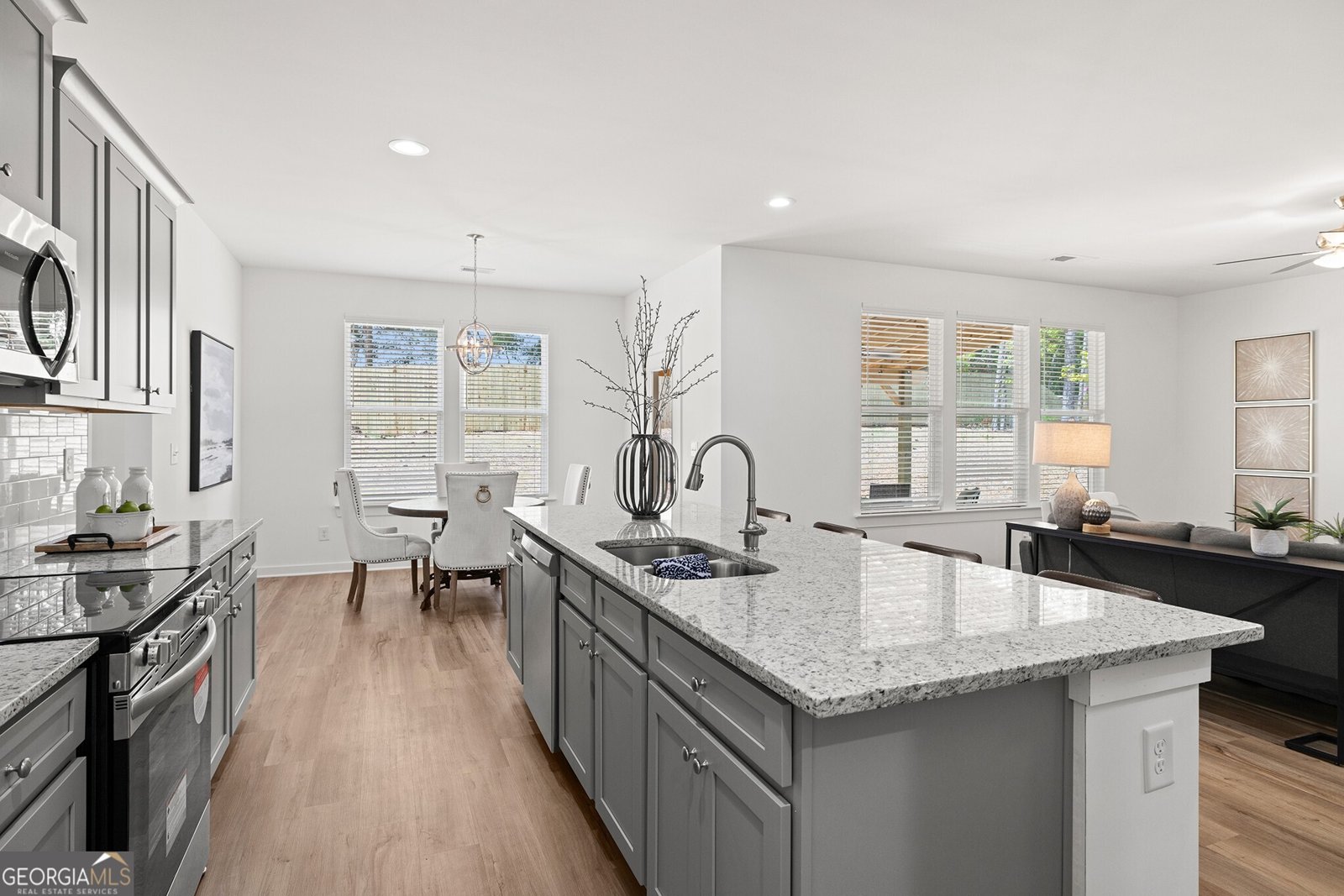 6 Breckens Way Statham - 17