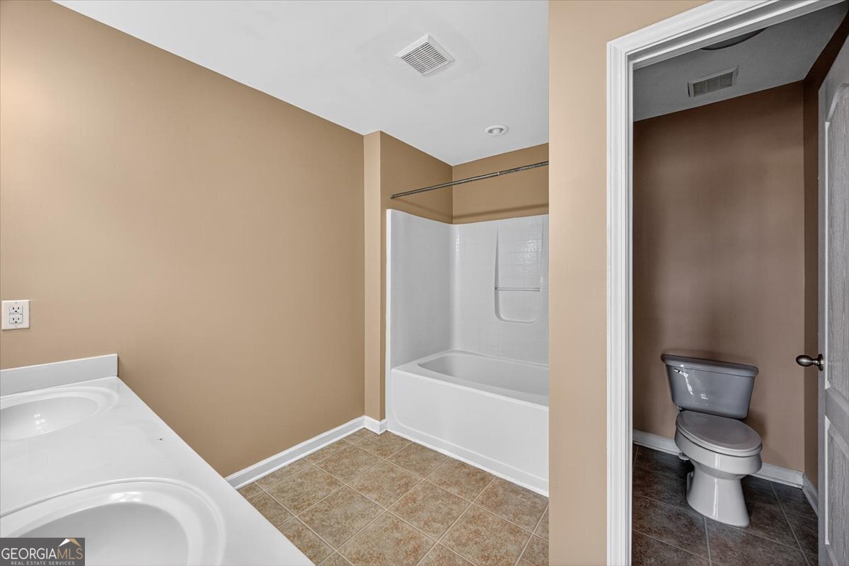 534 Ivy Brook Way Macon - 19