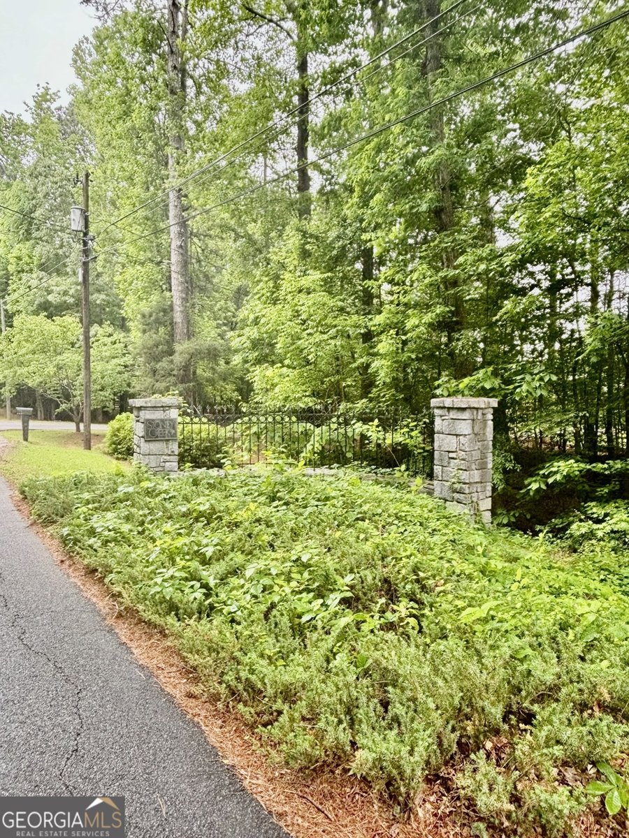 1808 Stoney Crest Drive Elberton - 42