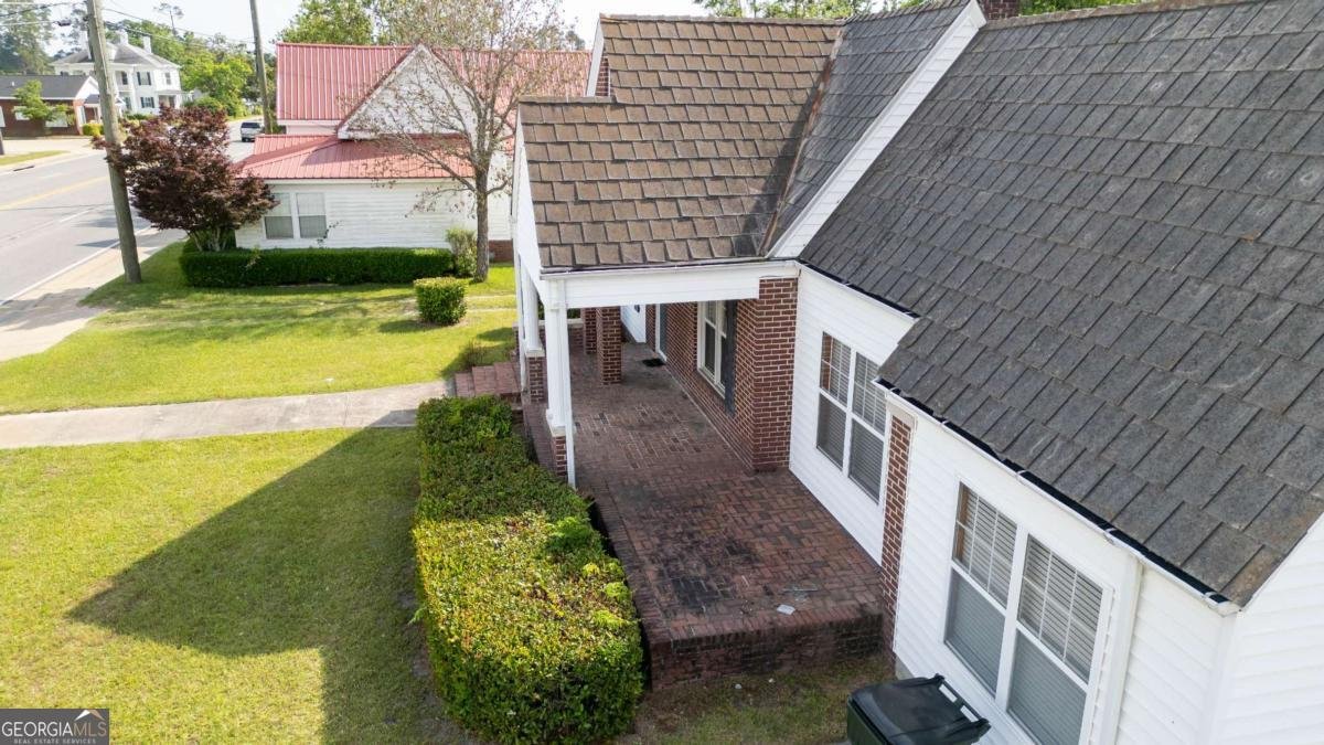 298 Main Street Baxley - 45