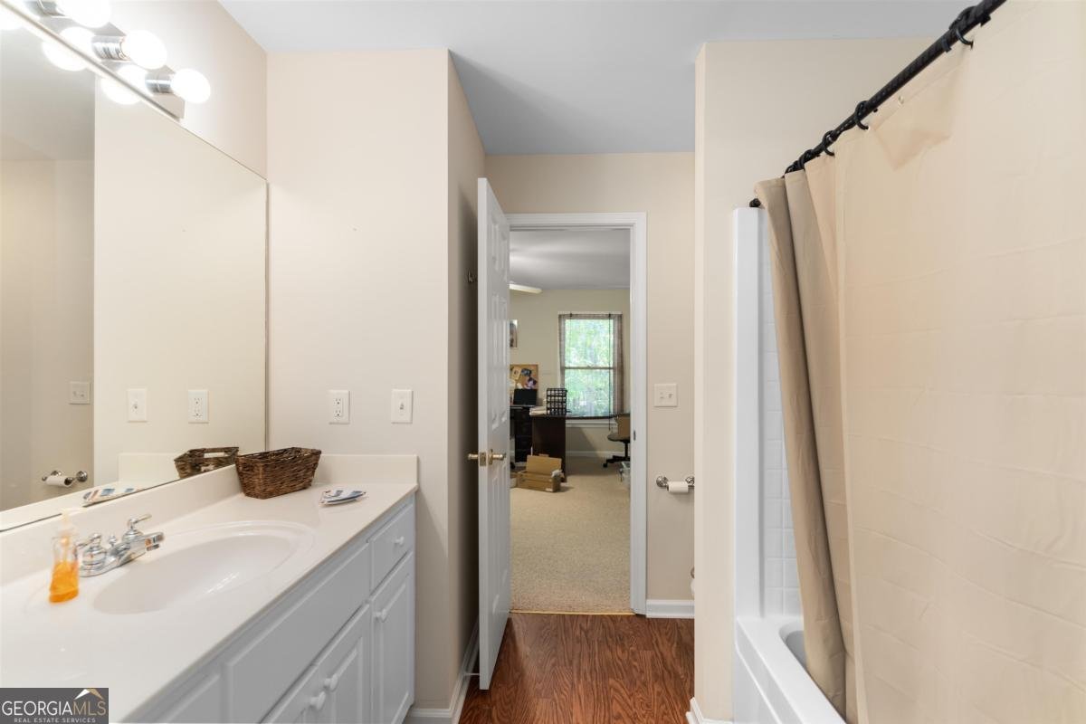 1321 Clearwater Lane White Plains - 35