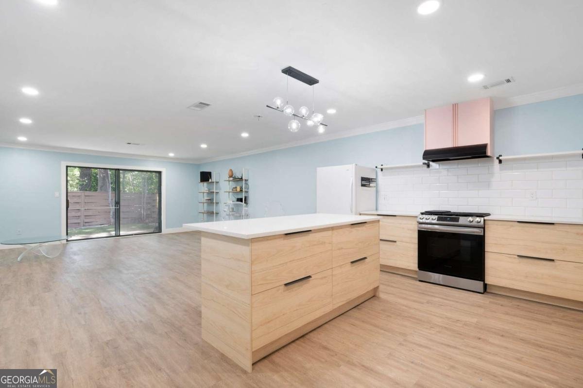 845 Lake Hollow Boulevard Marietta - 3