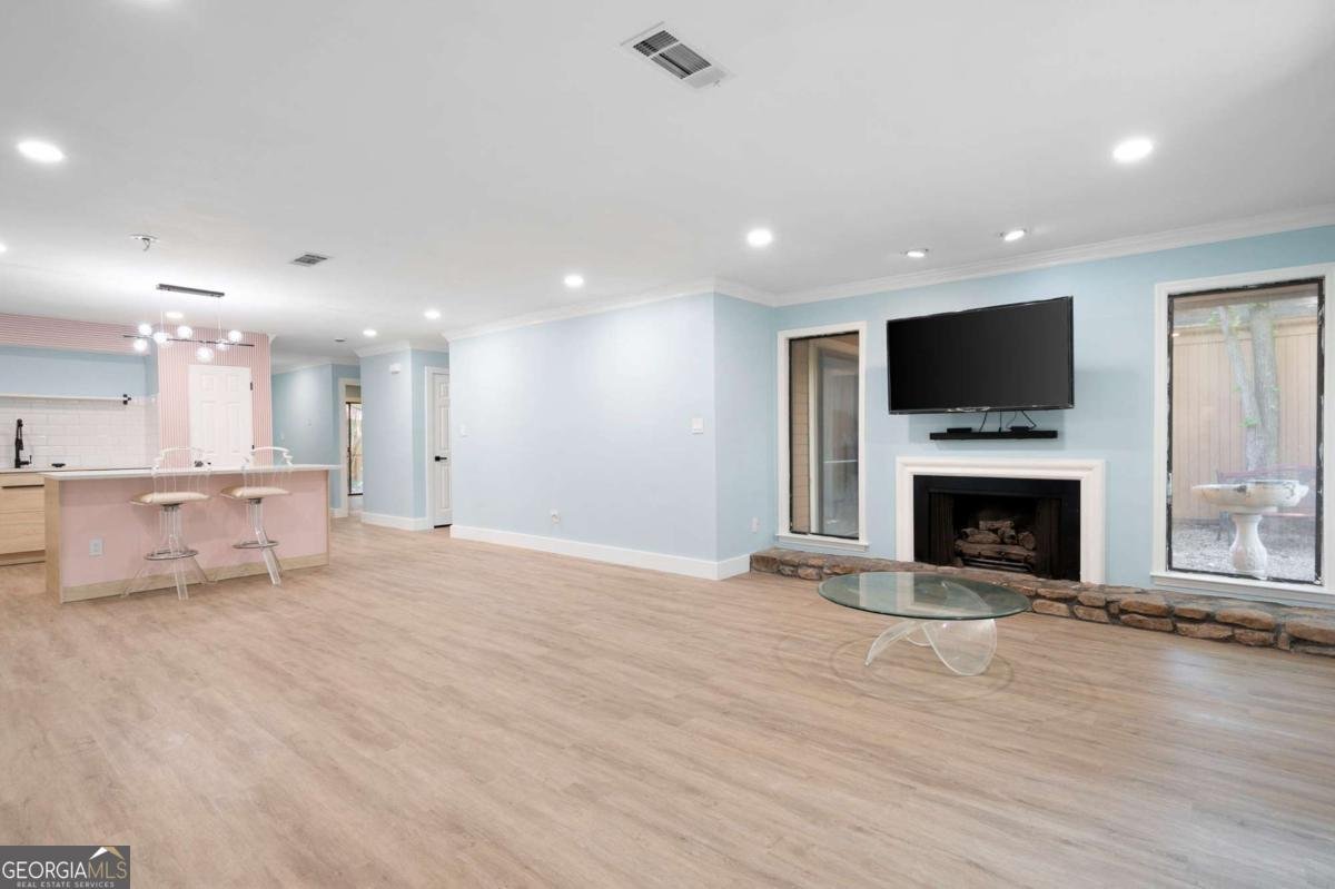 845 Lake Hollow Boulevard Marietta - 9