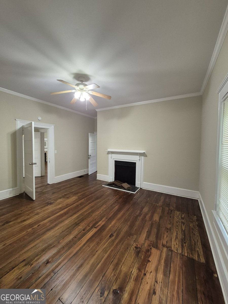 193 Broad Street Winder - 13