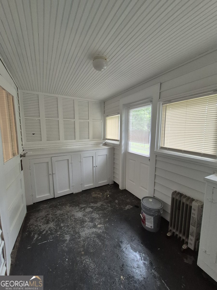 193 Broad Street Winder - 22