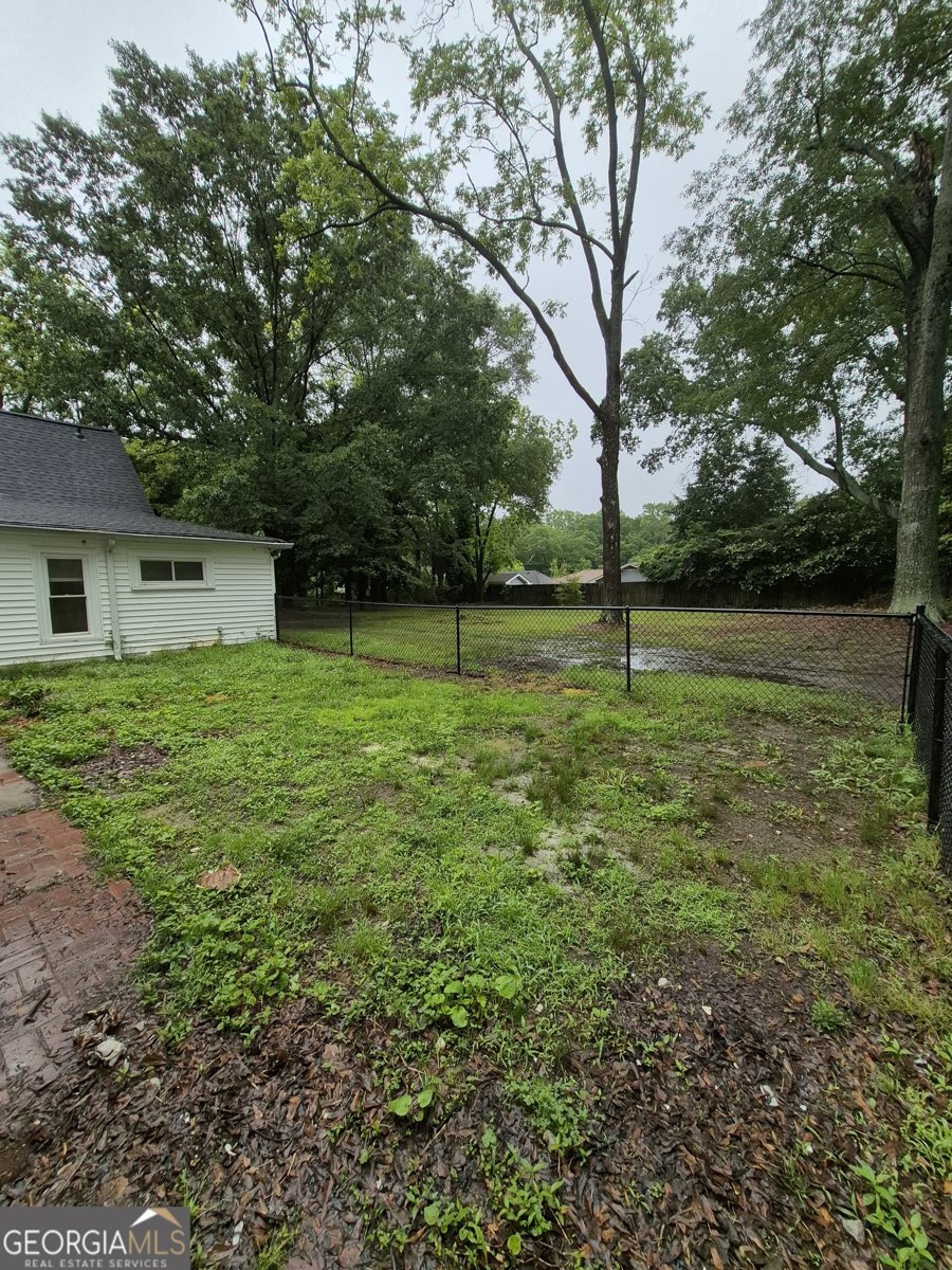 193 Broad Street Winder - 25