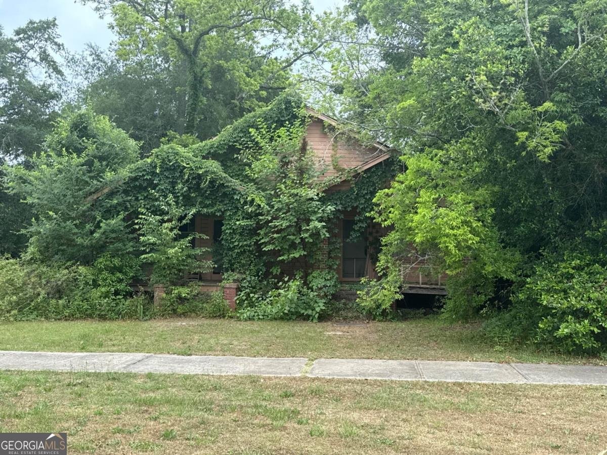 412 Residence Avenue Albany - 1