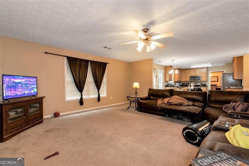 3265 WATSON GATE Road Loganville - 18