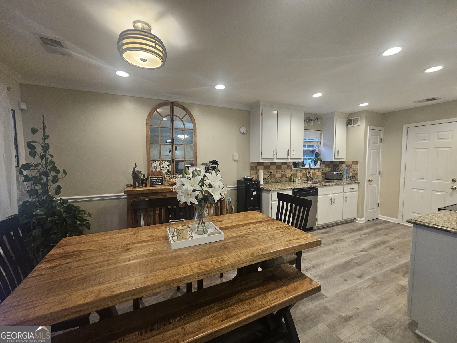 320 Weatherly Drive Fayetteville - 24