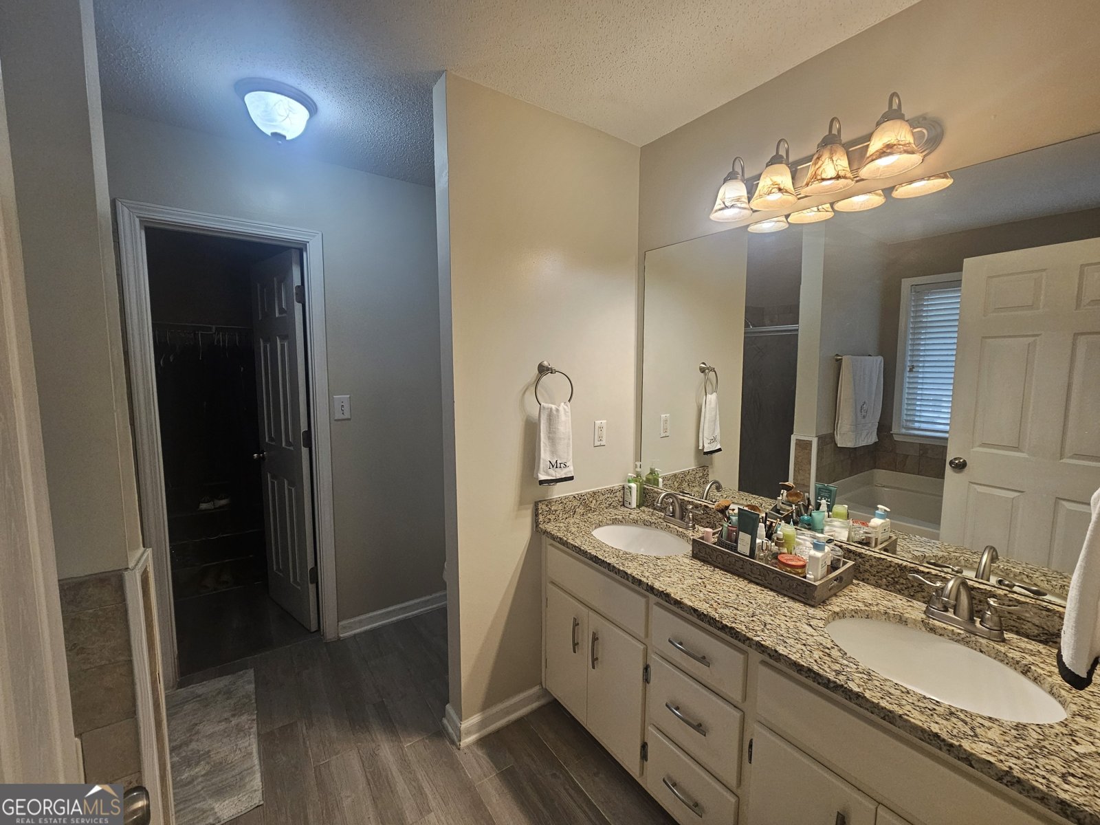 320 Weatherly Drive Fayetteville - 37