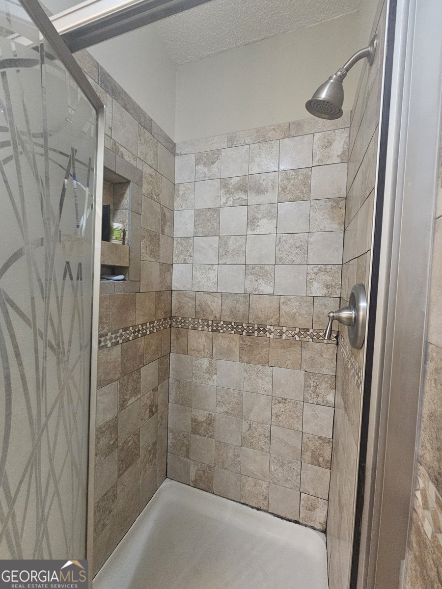 320 Weatherly Drive Fayetteville - 40
