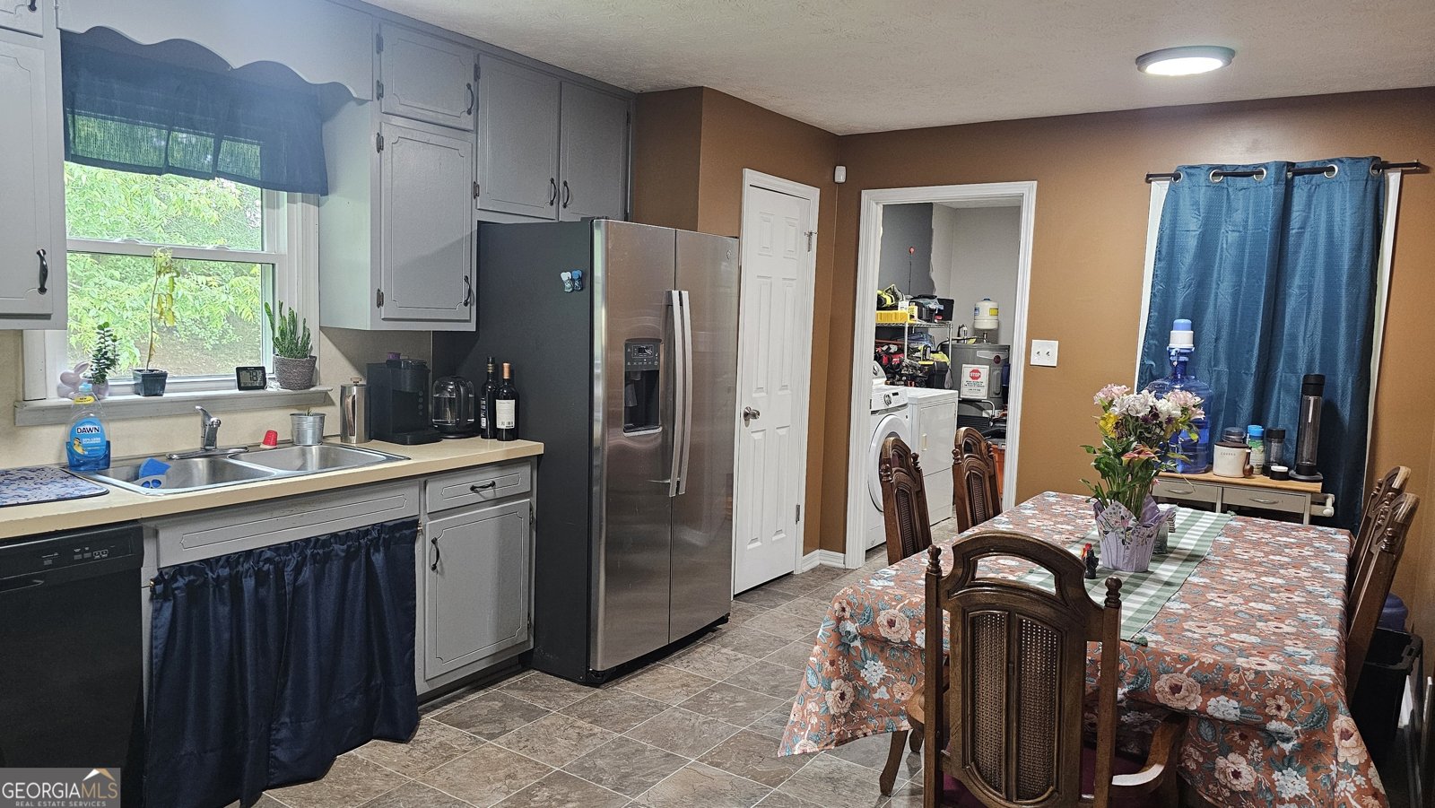 112 Hilltop Drive Newborn - 5