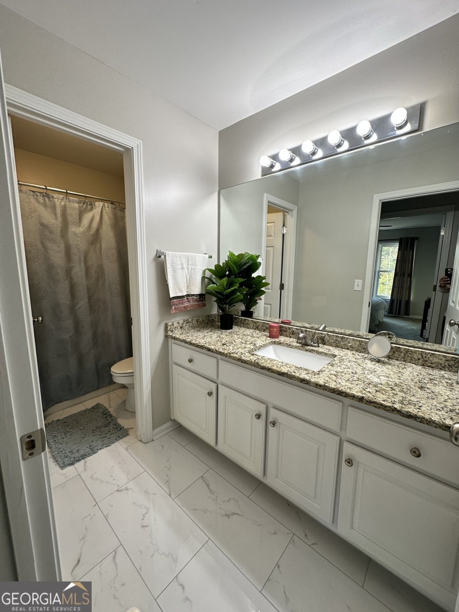 1270 HERITAGE LAKES Drive Mableton - 23