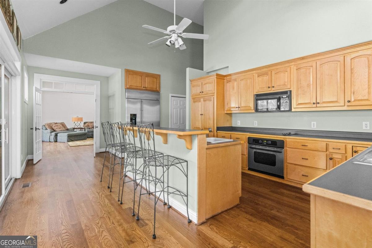 1221 Cosby Circle Greensboro - 23