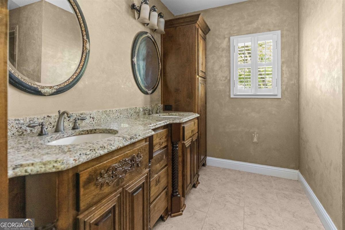 1221 Cosby Circle Greensboro - 52