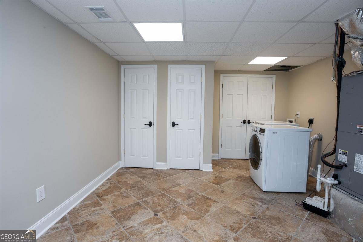 1221 Cosby Circle Greensboro - 55