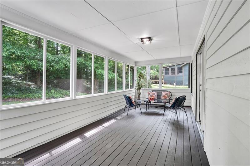 529 GREYSTONE Trail Marietta - 16