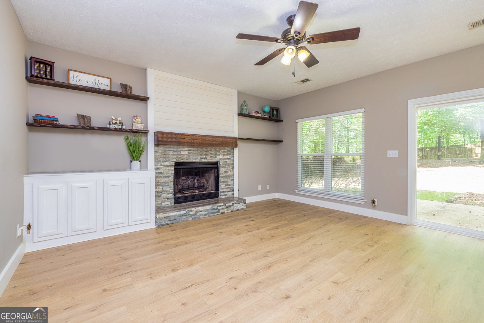 10 Queens Court Sharpsburg - 12