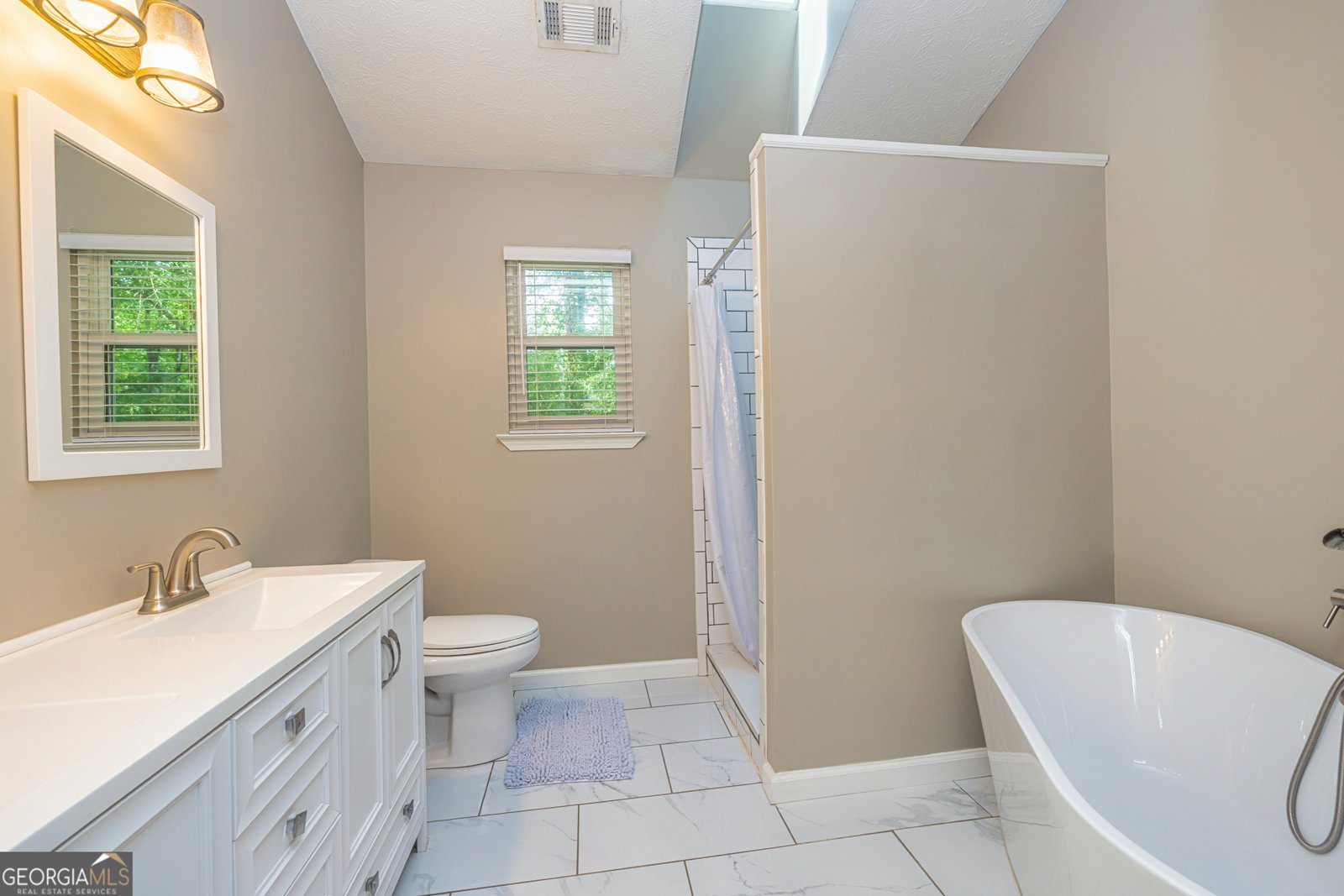 10 Queens Court Sharpsburg - 17