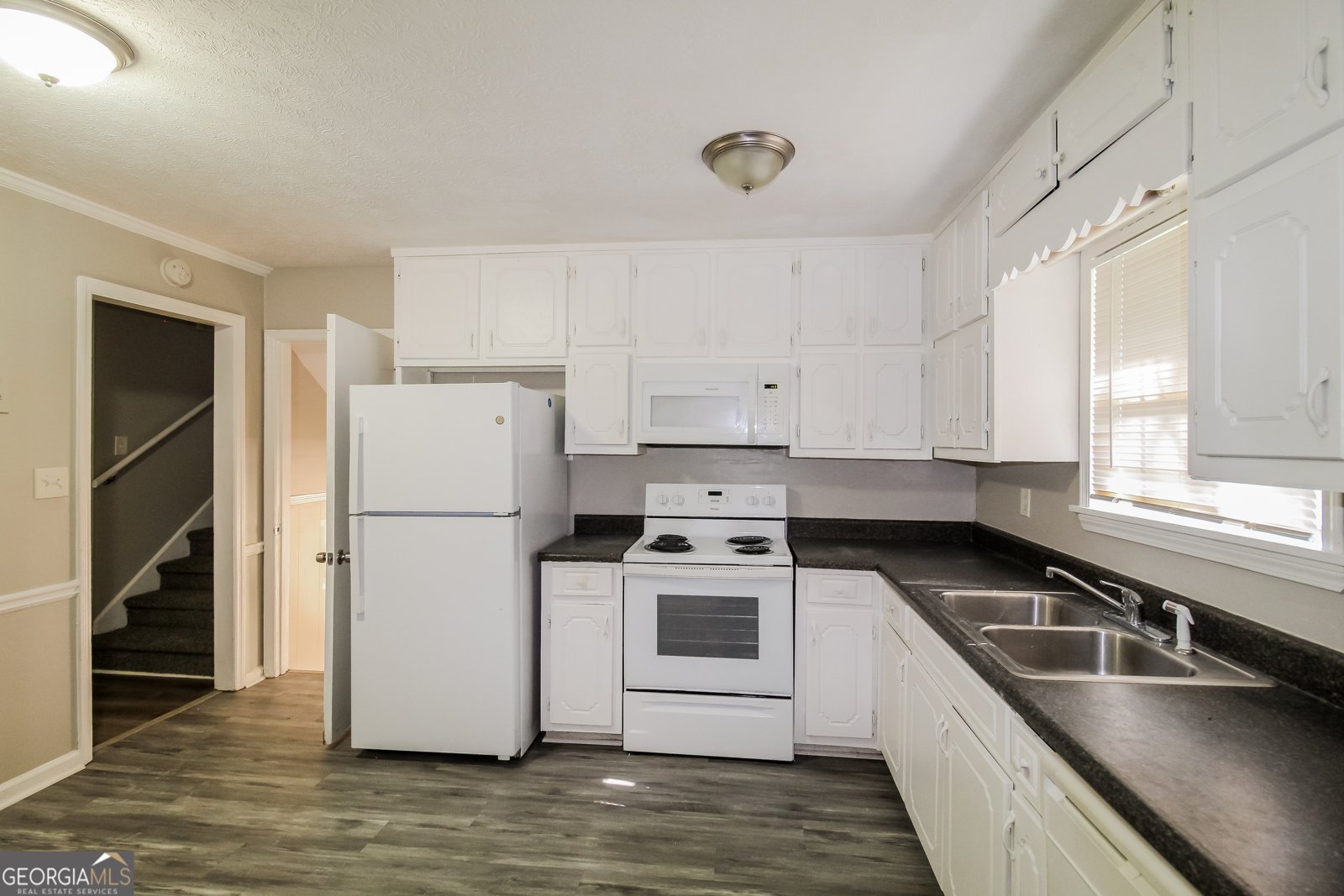 115 Fairview Way Stockbridge - 10