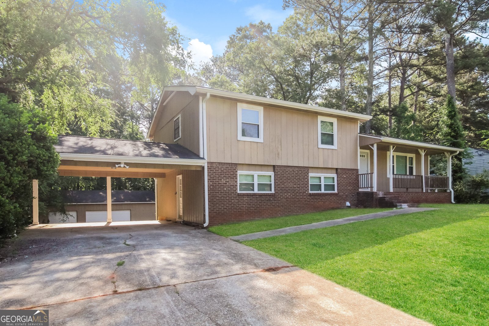 115 Fairview Way Stockbridge - 2