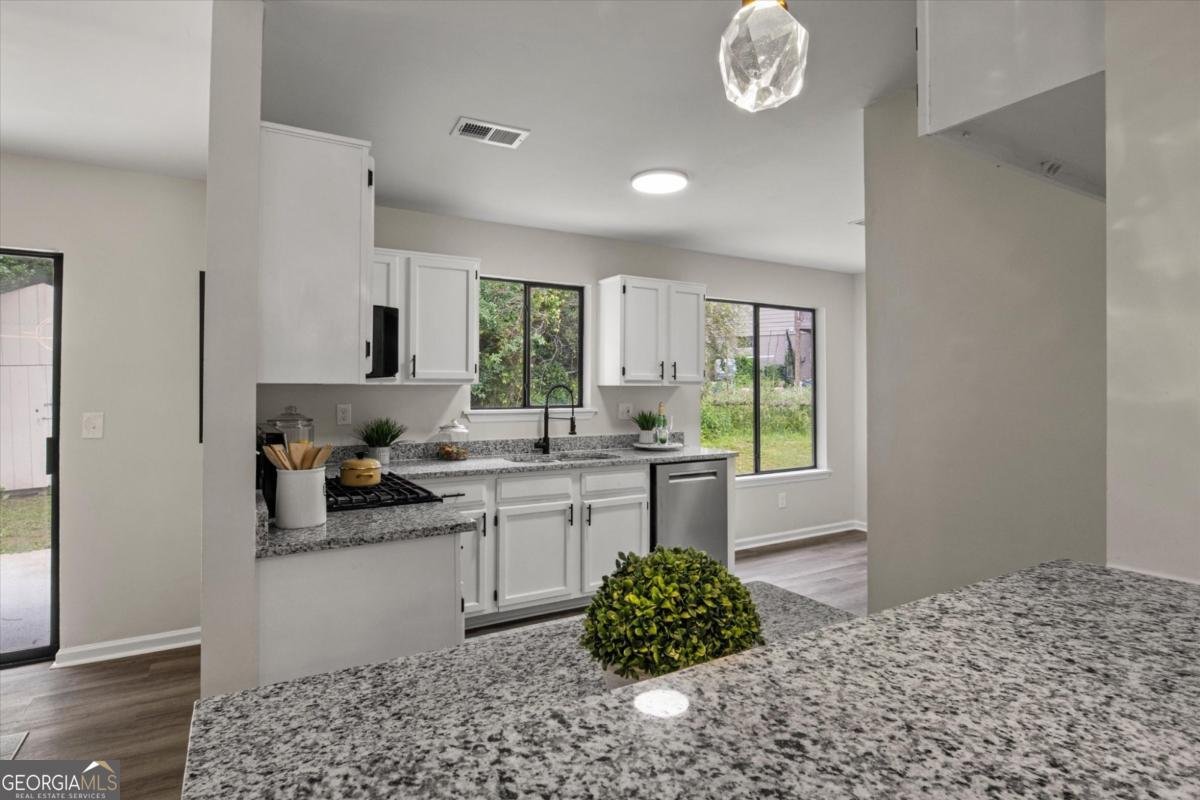 4912 BAYSIDE Court Stone Mountain - 12