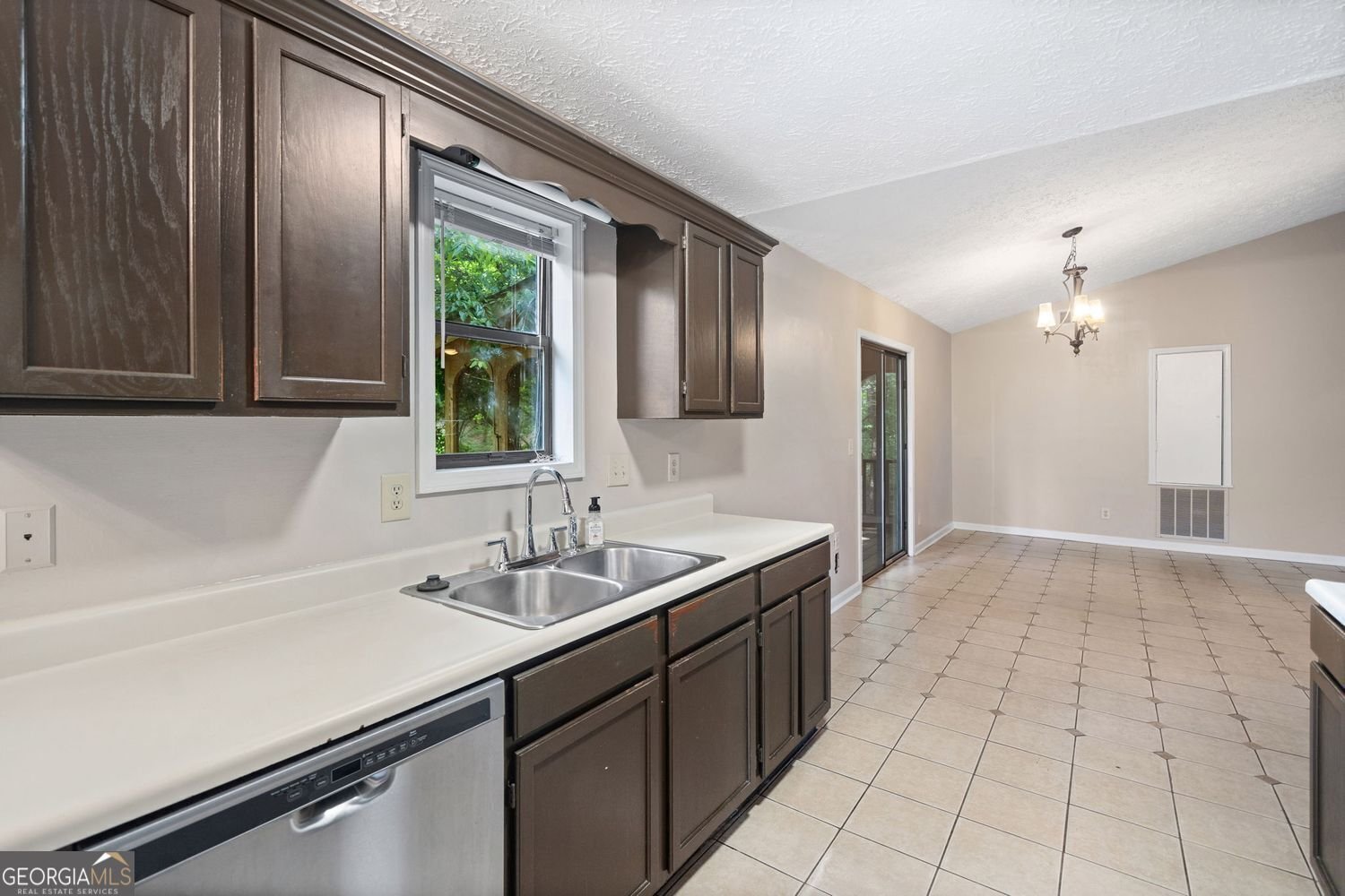 162 Riverchase Drive Woodstock - 15