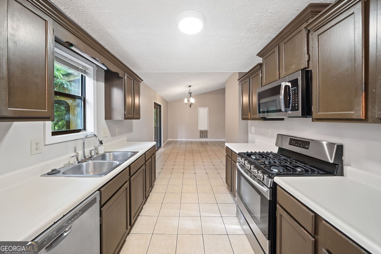 162 Riverchase Drive Woodstock - 16