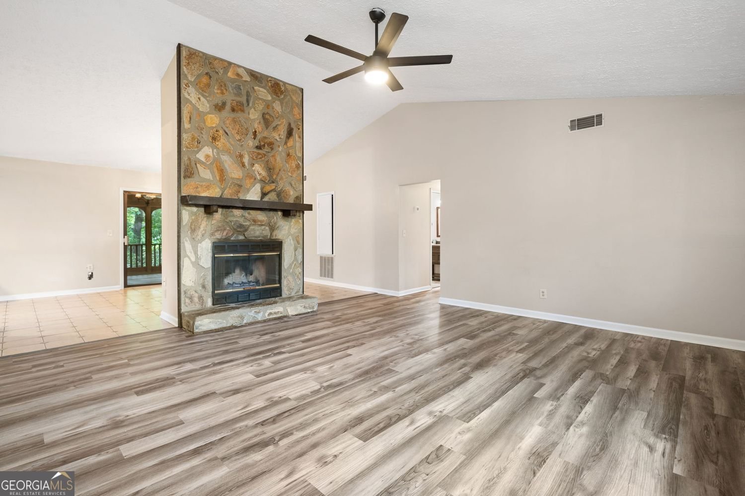 162 Riverchase Drive Woodstock - 7