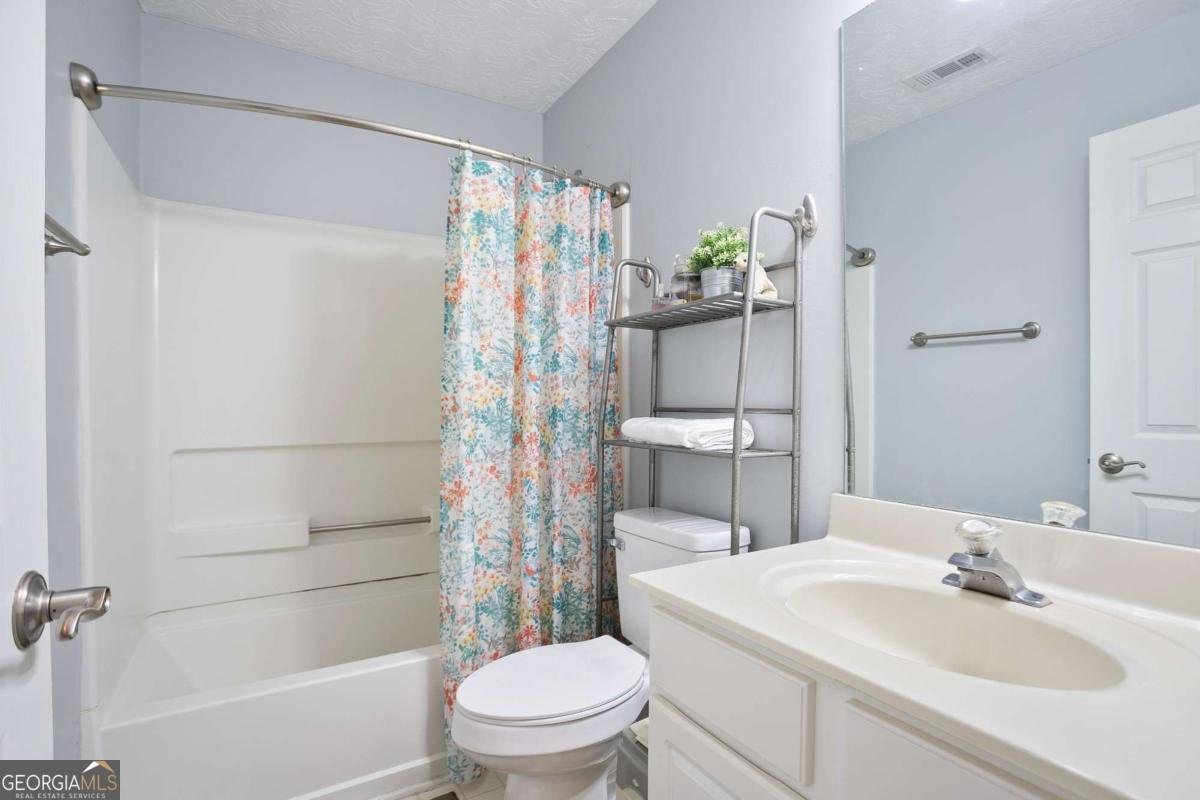 174 Saint Georges Court Suwanee - 23
