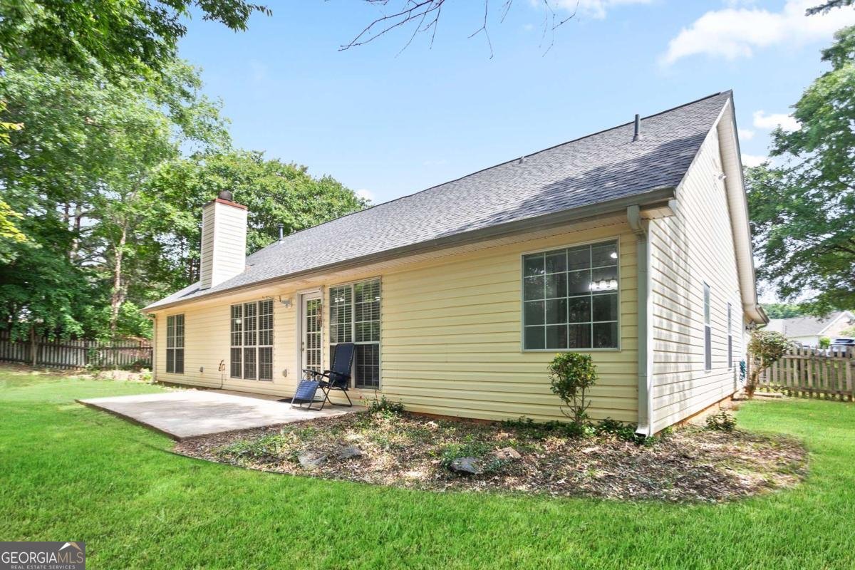 174 Saint Georges Court Suwanee - 27