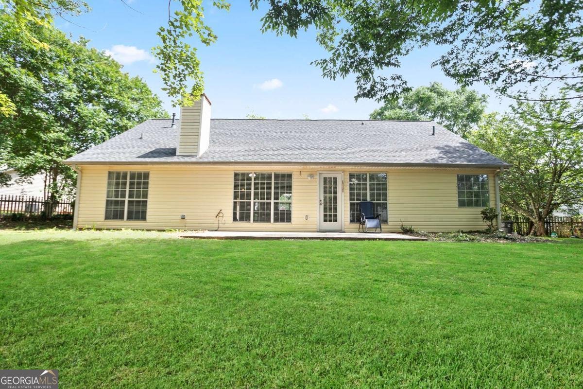 174 Saint Georges Court Suwanee - 28