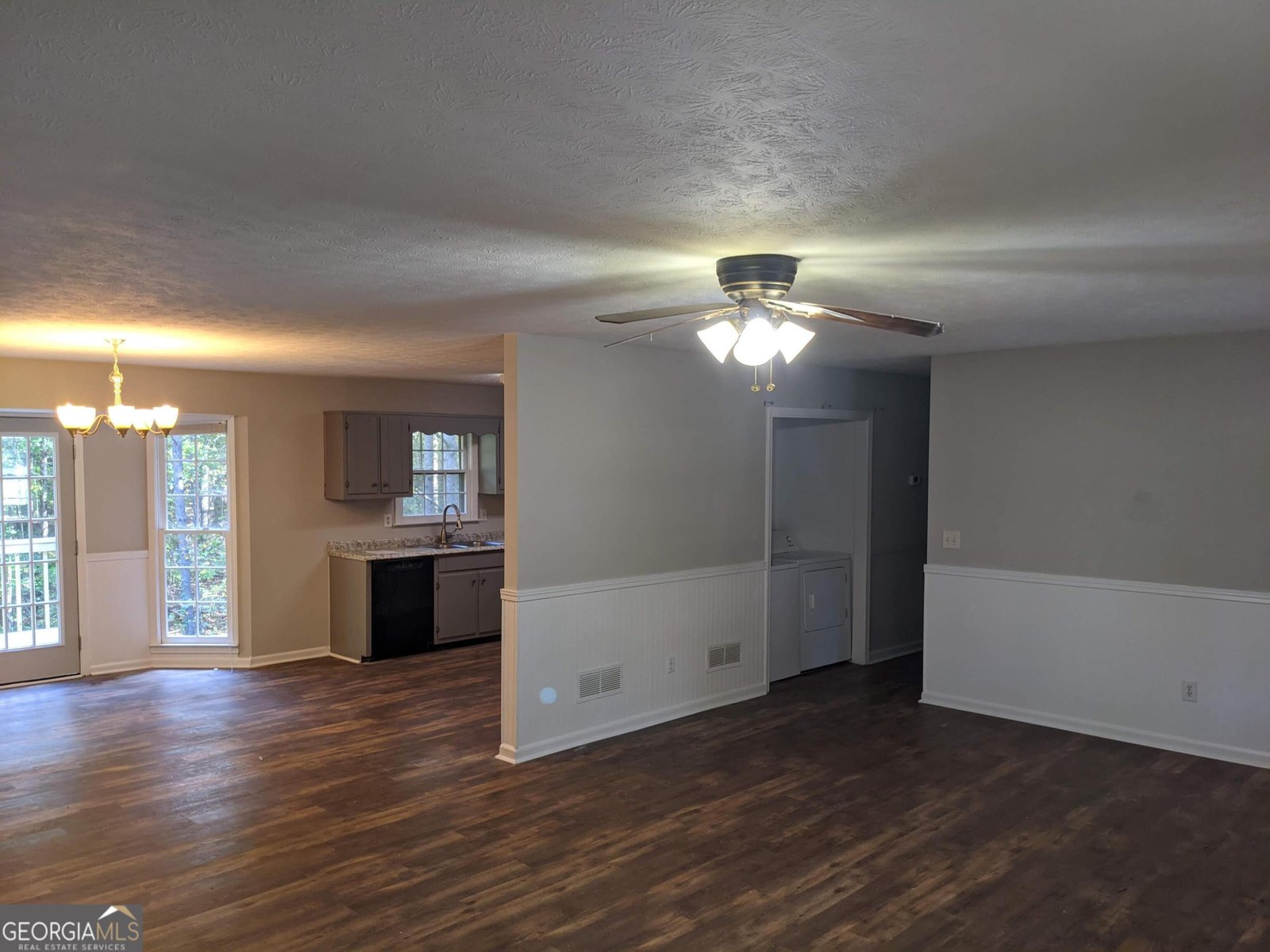 135 Beverly Park Court Newnan - 4