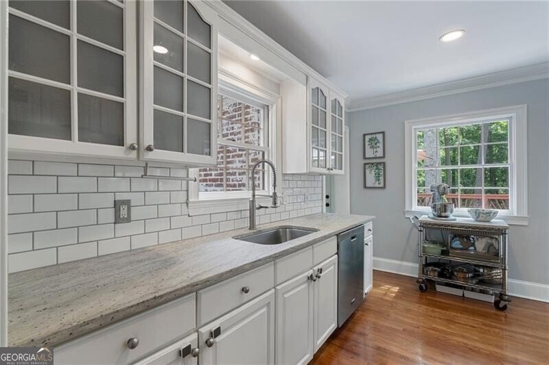 4105 Peachtree Dunwoody Road Atlanta - 14