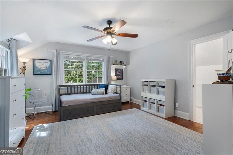 4105 Peachtree Dunwoody Road Atlanta - 25