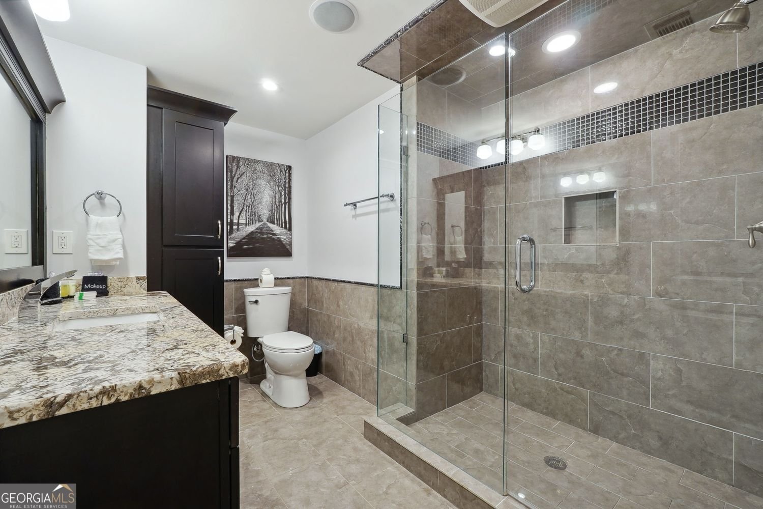 2460 Due West Circle Kennesaw - 69