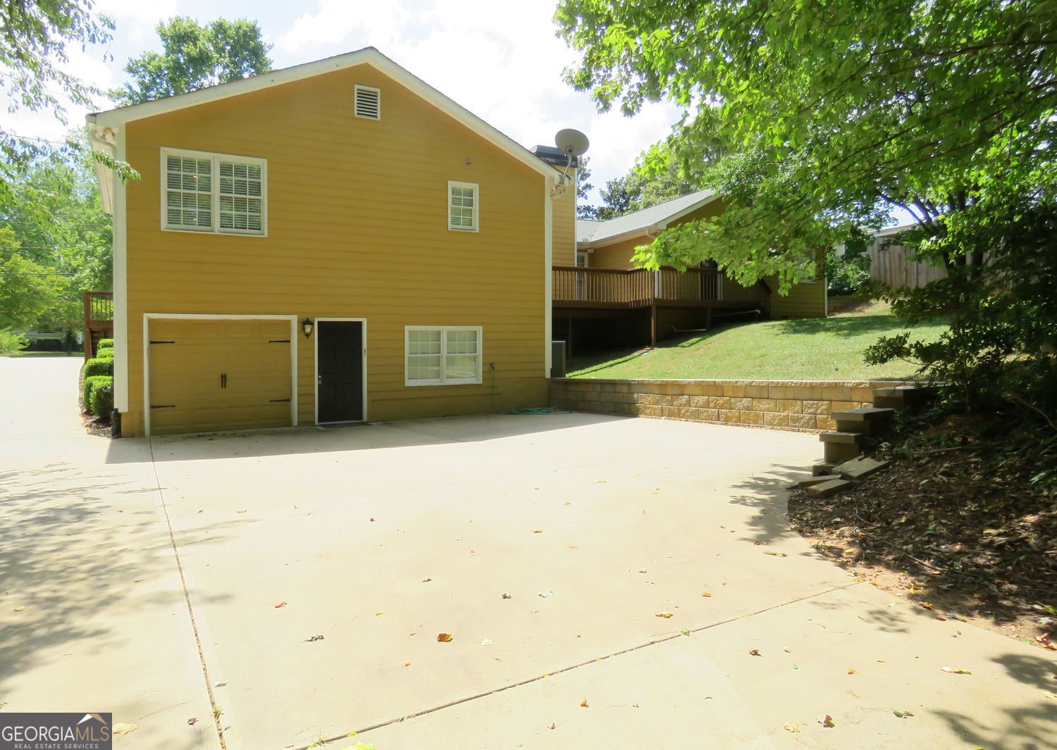 2460 Due West Circle Kennesaw - 79