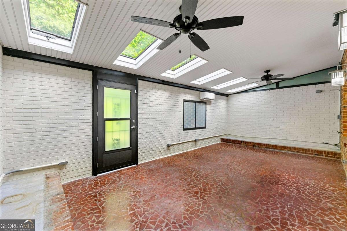 1622 Executive Park Lane Atlanta - 22