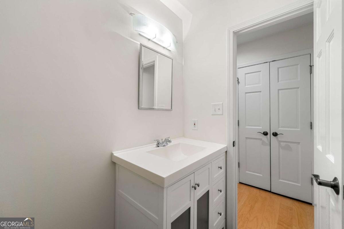 1622 Executive Park Lane Atlanta - 4