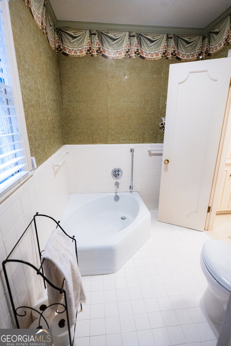 1231 Hilltop Drive Albany - 33