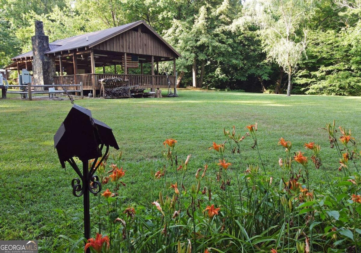 101 Flora Lane Blairsville - 37