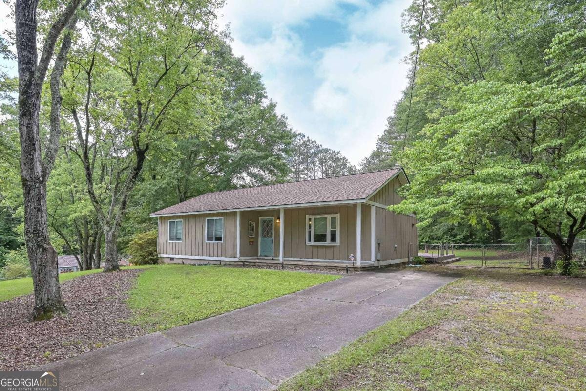 510 Pineland Road Mableton - 2