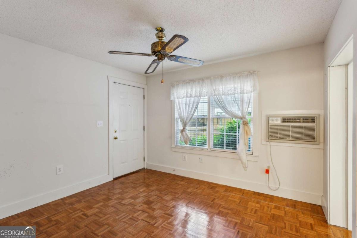 88 Karland Drive Atlanta - 24