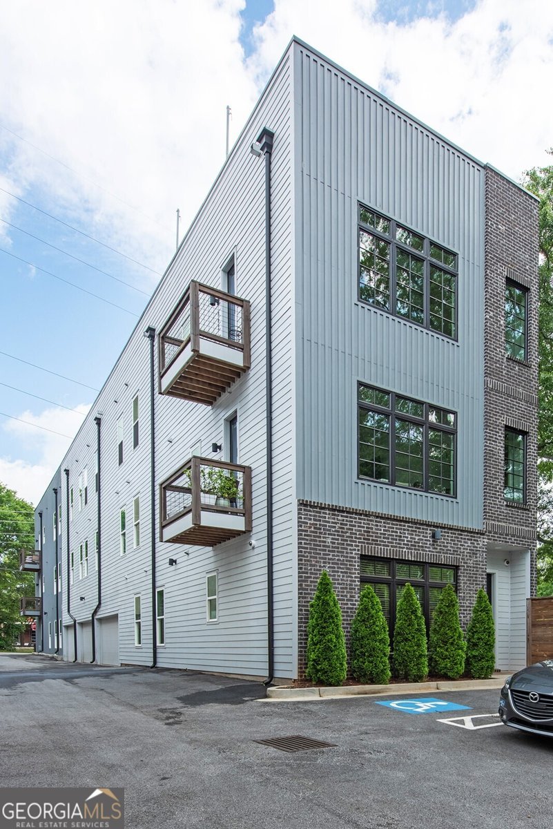 417 College Avenue Decatur - 28
