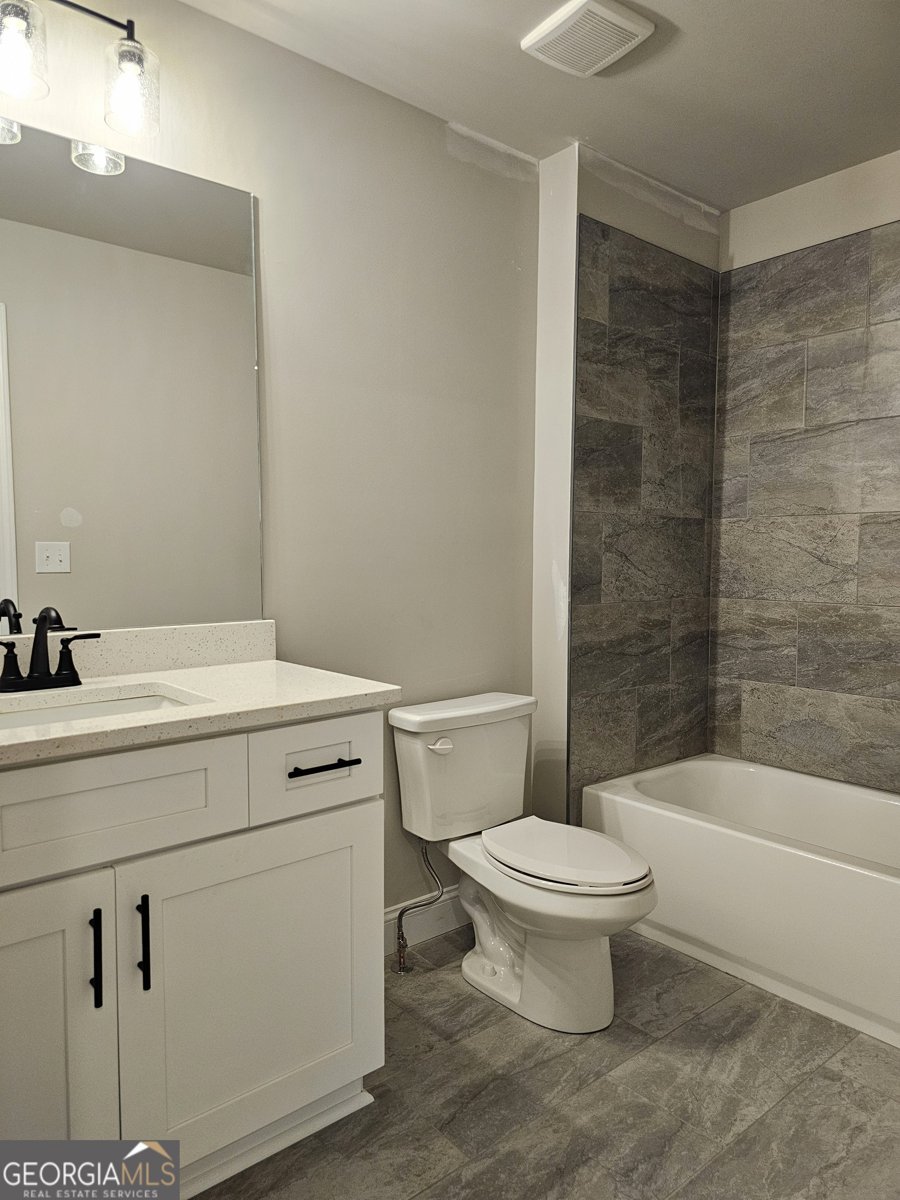 6821 Phillips Mill Road Douglasville - 33