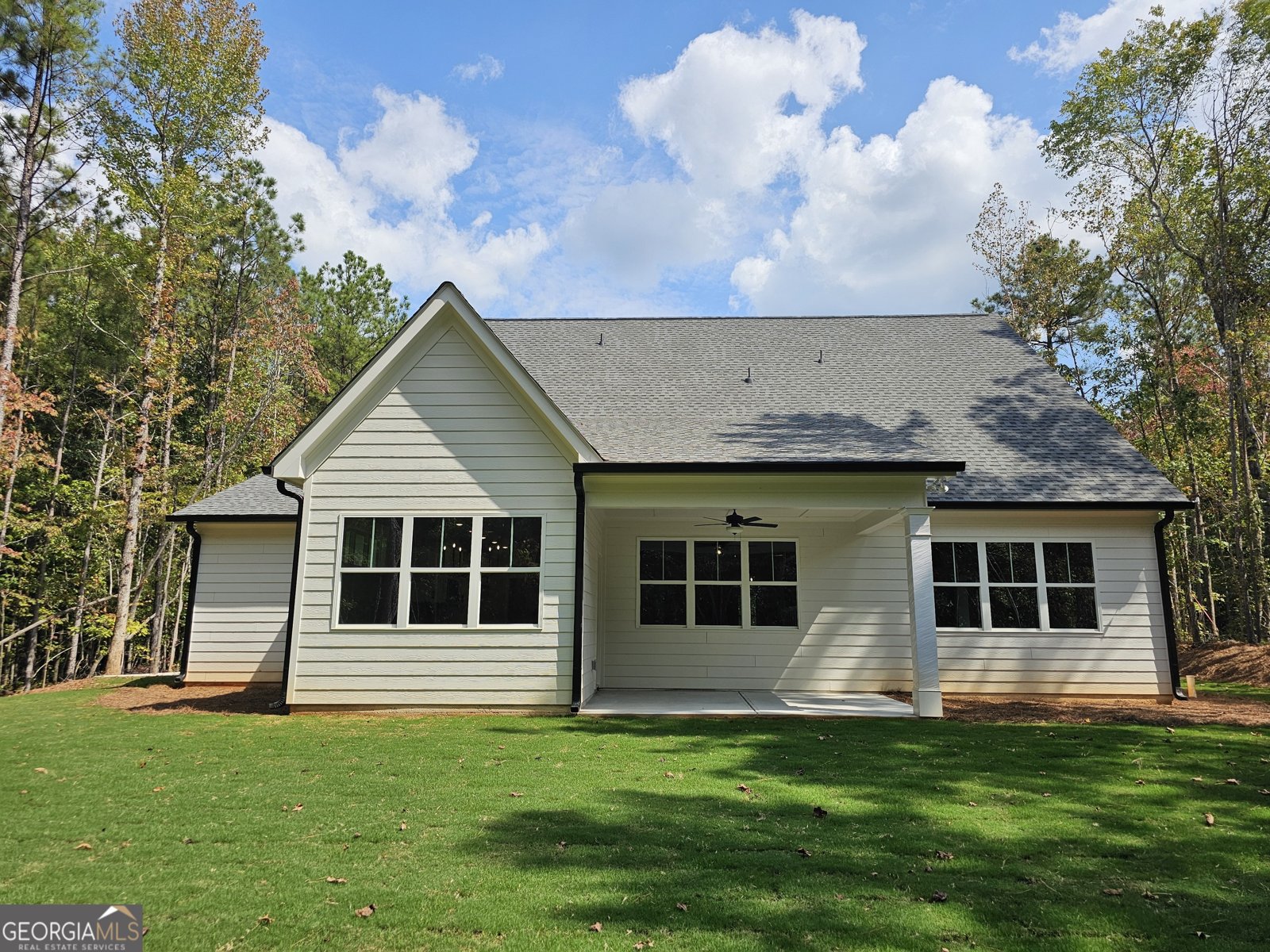 6821 Phillips Mill Road Douglasville - 37