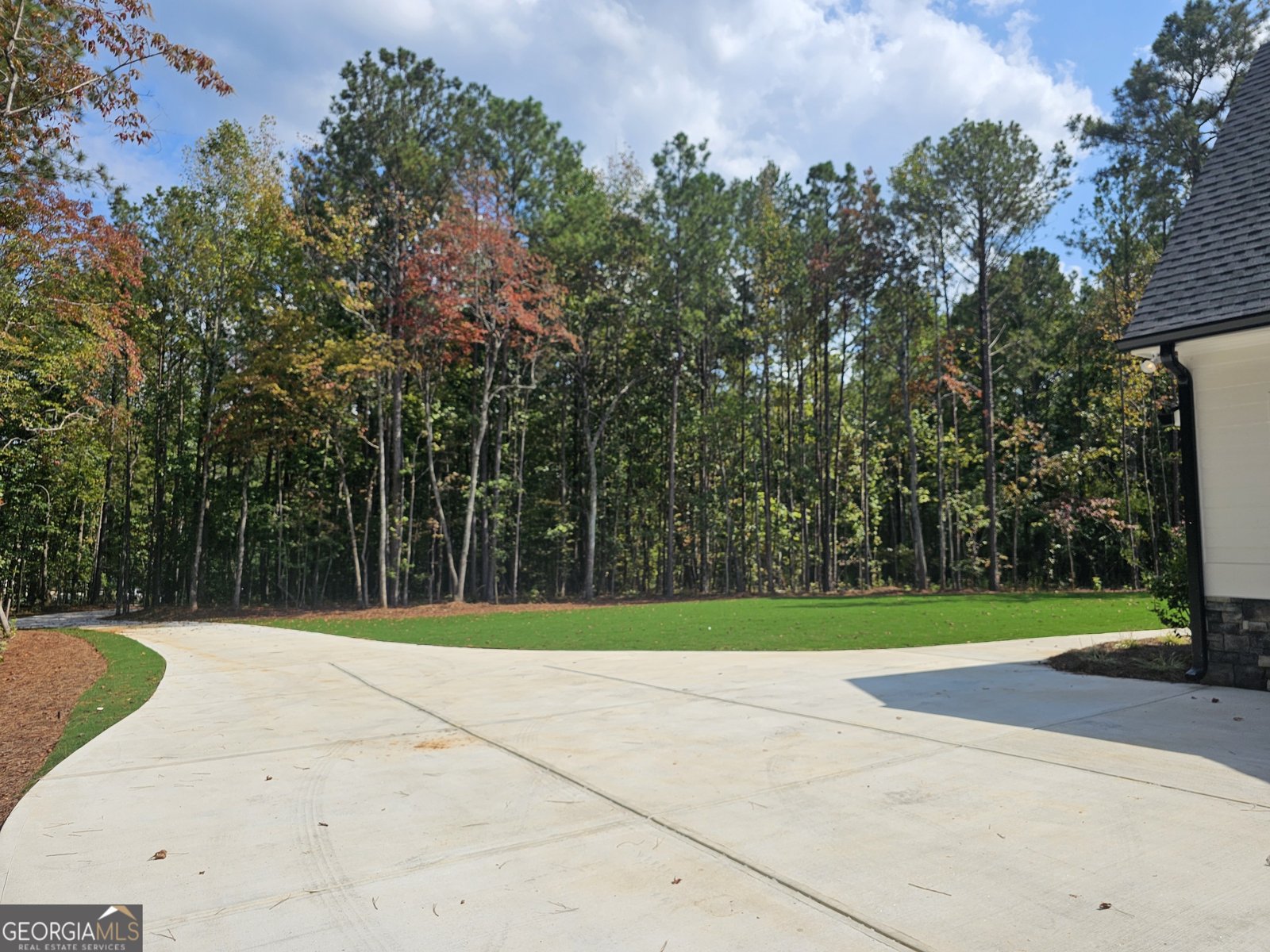 6821 Phillips Mill Road Douglasville - 55