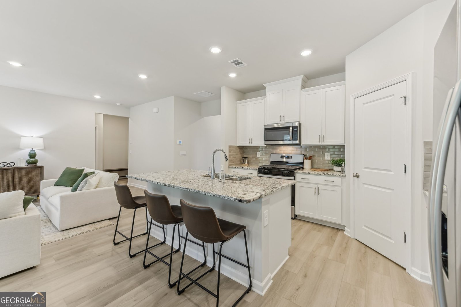 16 Proust Circle Dallas - 17